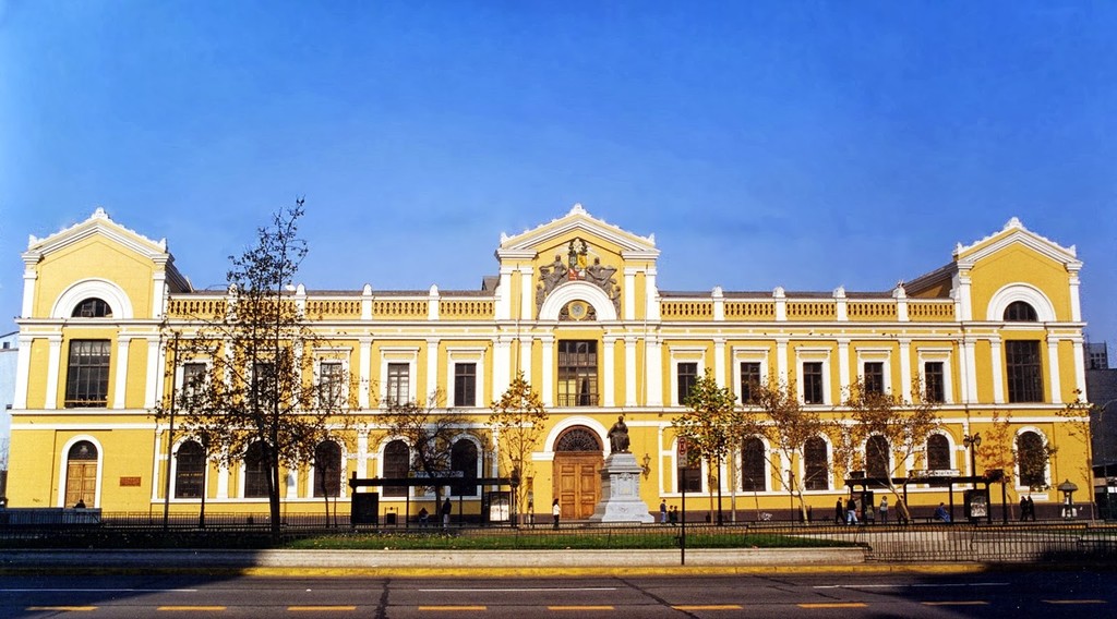 Universidad de Chile (Source: Google Maps)