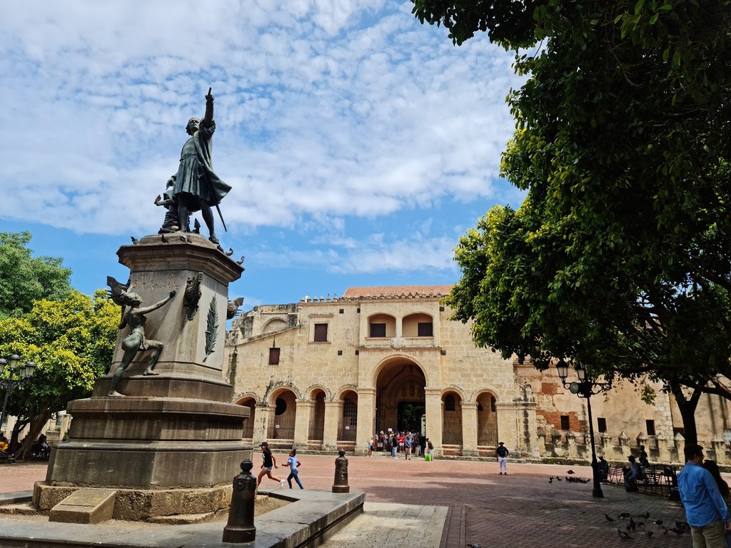 Parque Colón (Source: Google Maps)