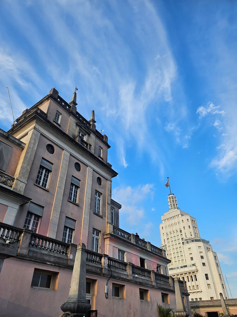 Martinelli Building (Source: Google Maps)