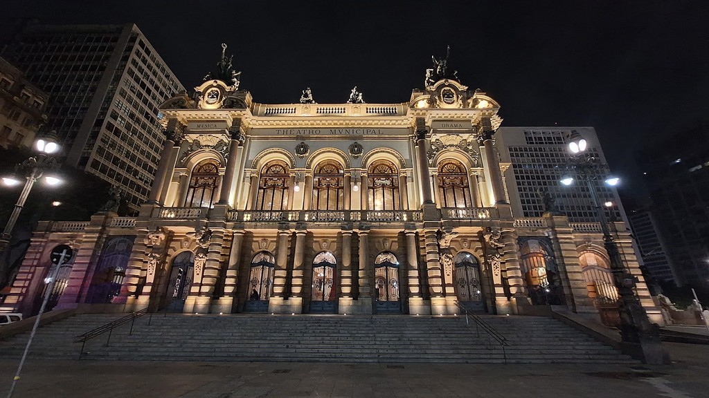 Theatro Municipal (Source: Google Maps)