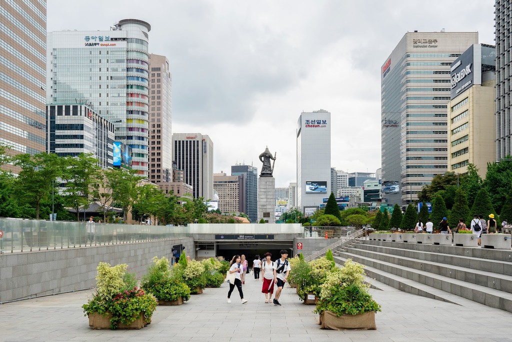 Gwanghwamun Plaza (Source: Google Maps)