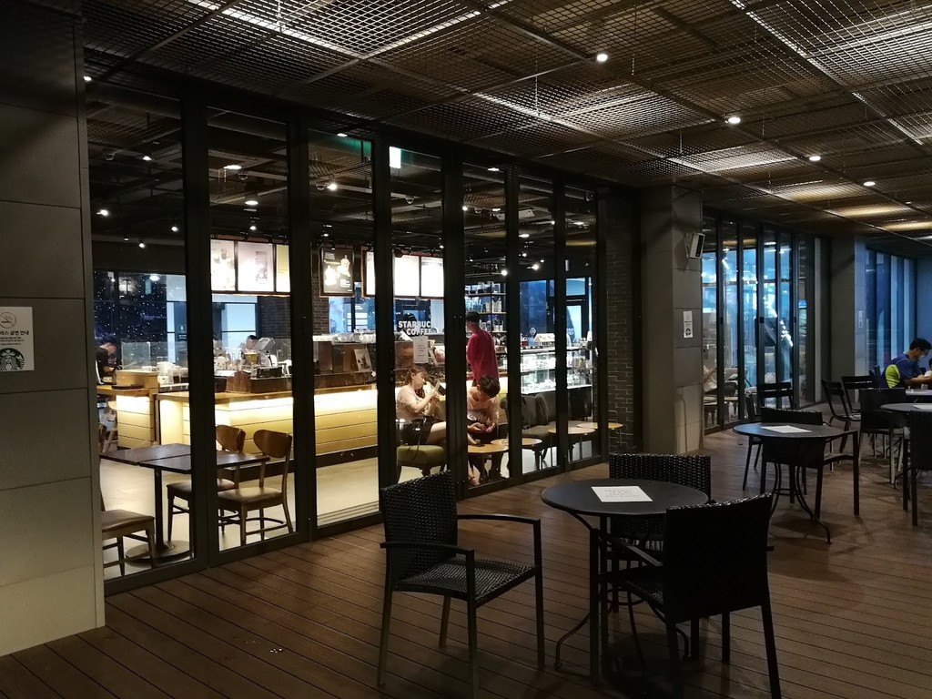 Namsan Seoul Tower Observatory Cafe (Source: Google Maps)
