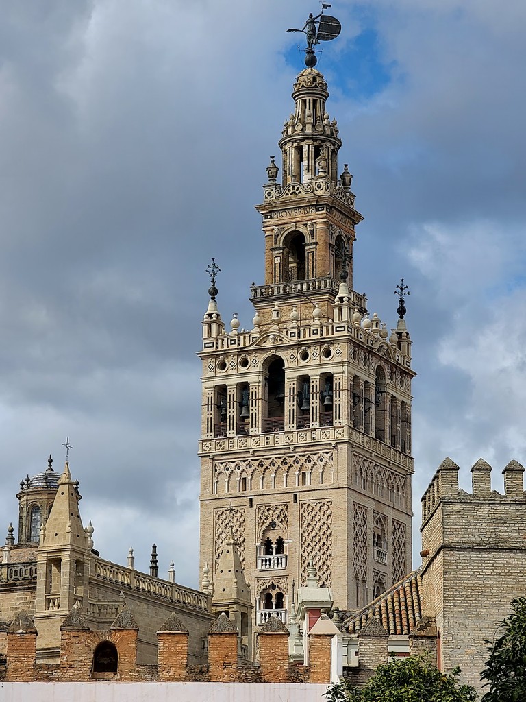 La Giralda (Source: Google Maps)
