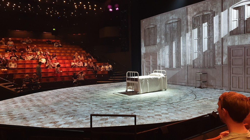 The Crucible Theatre (Source: Google Maps)