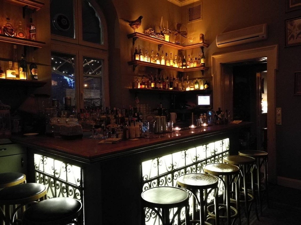 Bar Me (Source: Google Maps)