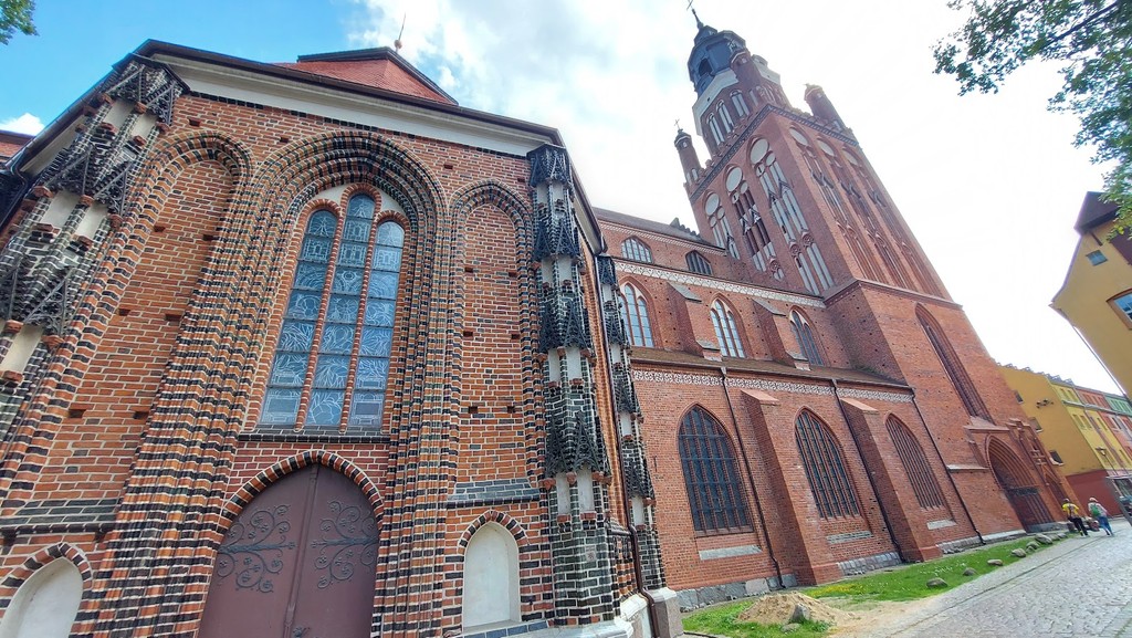St. Mary’s Church (Kościół Mariacki) (Source: Google Maps)