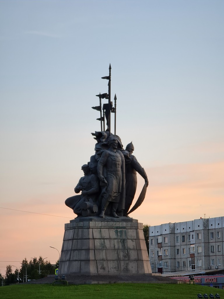 Monument to the Founders of Surgut (Source: Google Maps)