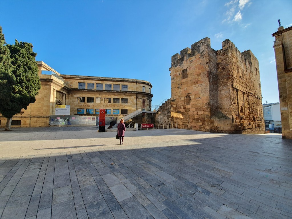 Plaça del Rei (Source: Google Maps)