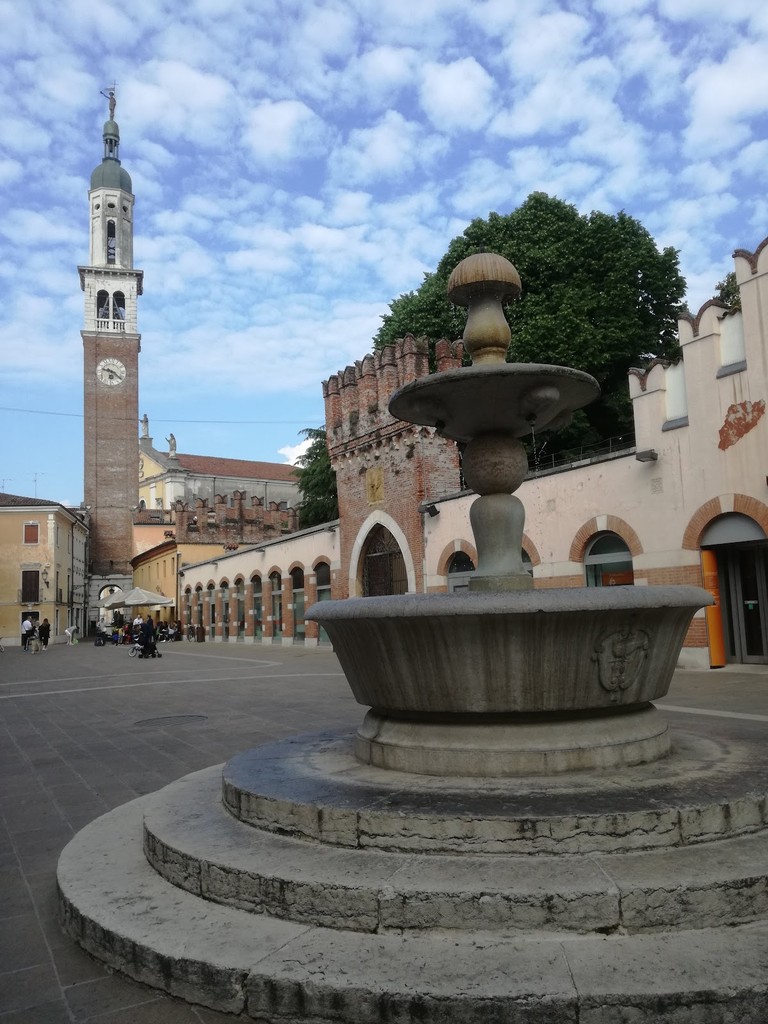 Piazza Chilesotti (Source: Google Maps)