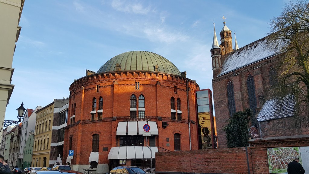 Planetarium - Toruń (Source: Google Maps)