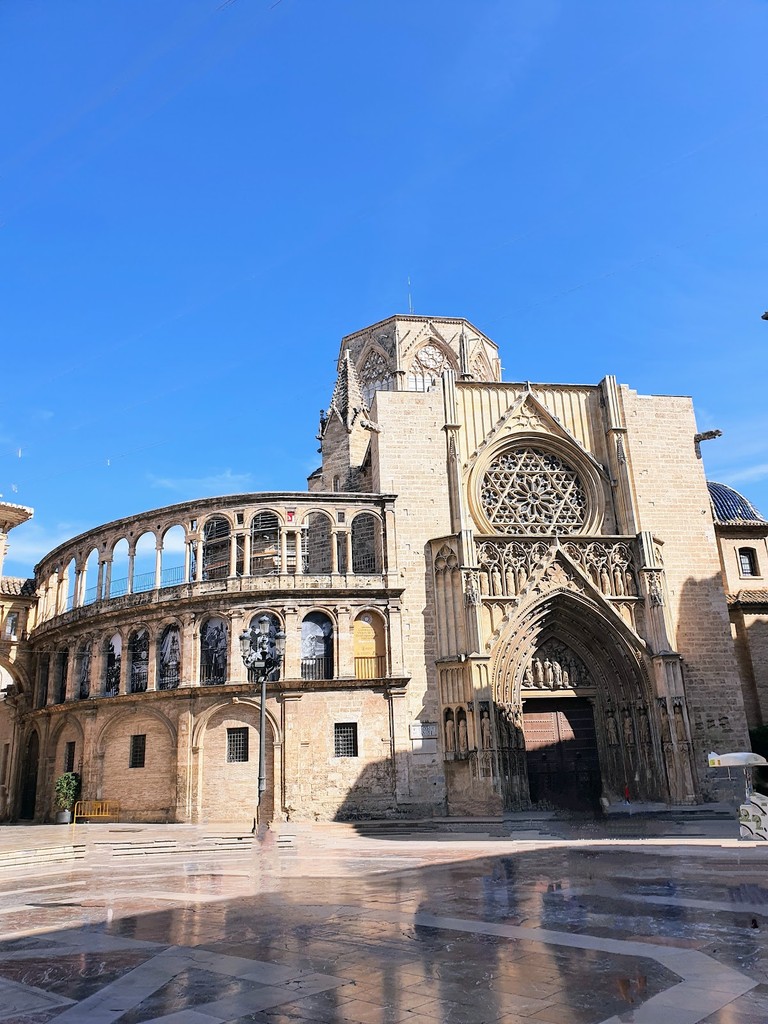 Valencia Cathedral (Source: Google Maps)