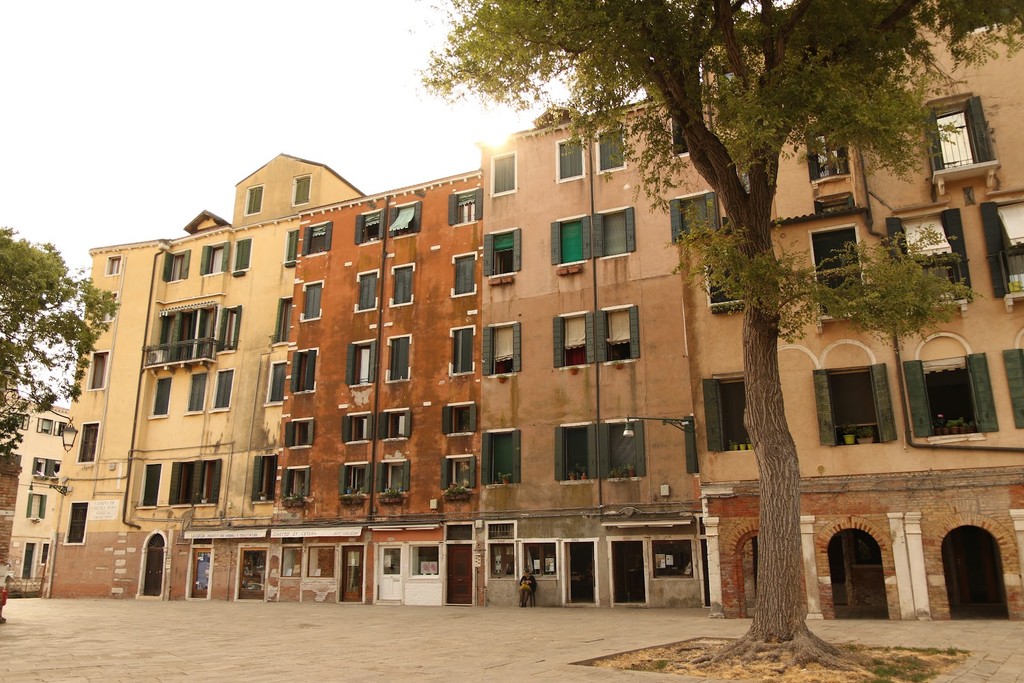 Campo del Ghetto Nuovo (Source: Google Maps)