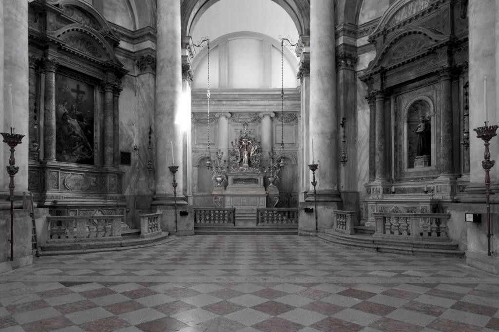 Santa Lucia Church (Source: Google Maps)
