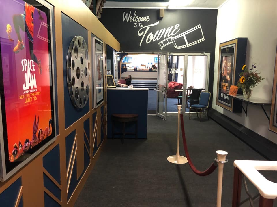 Vernon Towne Cinema (Source: Google Maps)