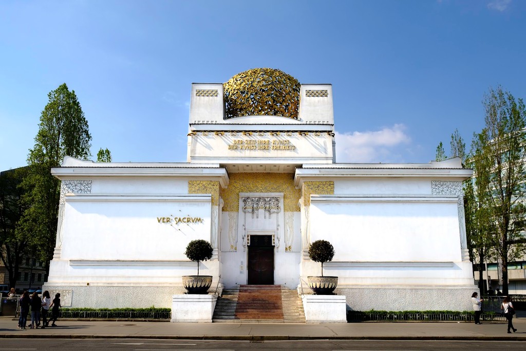 Secession Building (Source: Google Maps)