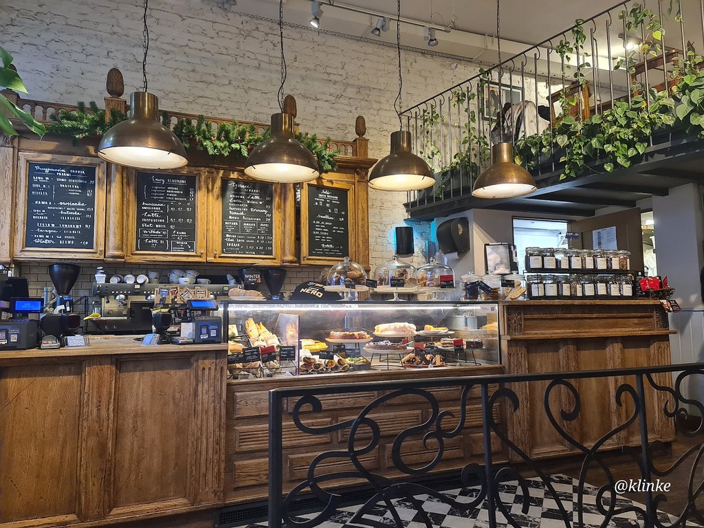 Caffé Nero (Krakowskie Przedmieście) (Source: Google Maps)