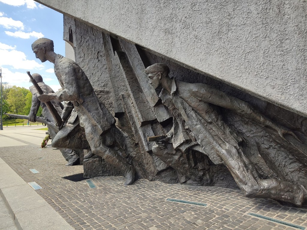 Monument to the Warsaw Uprising (Source: Google Maps)
