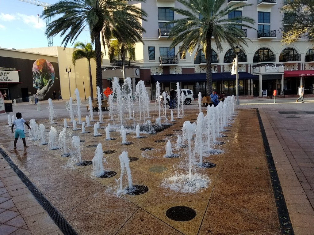 Centennial Square & Fountain Park (Source: Google Maps)