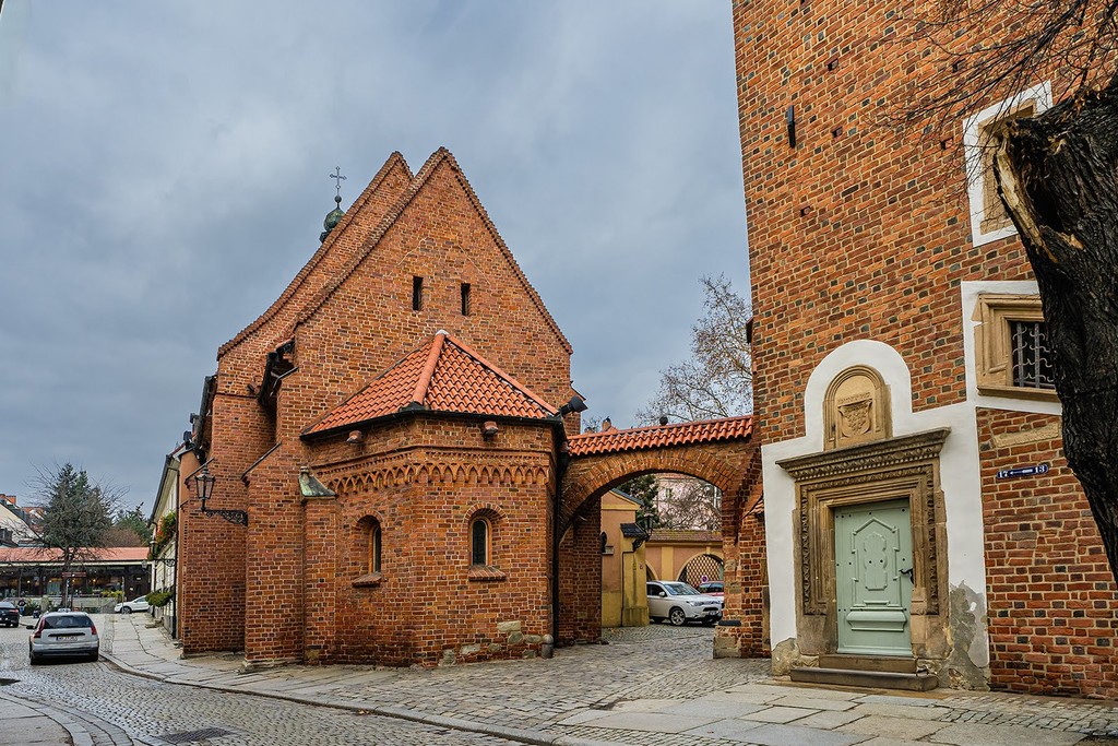 Church of St. Giles (Source: Google Maps)