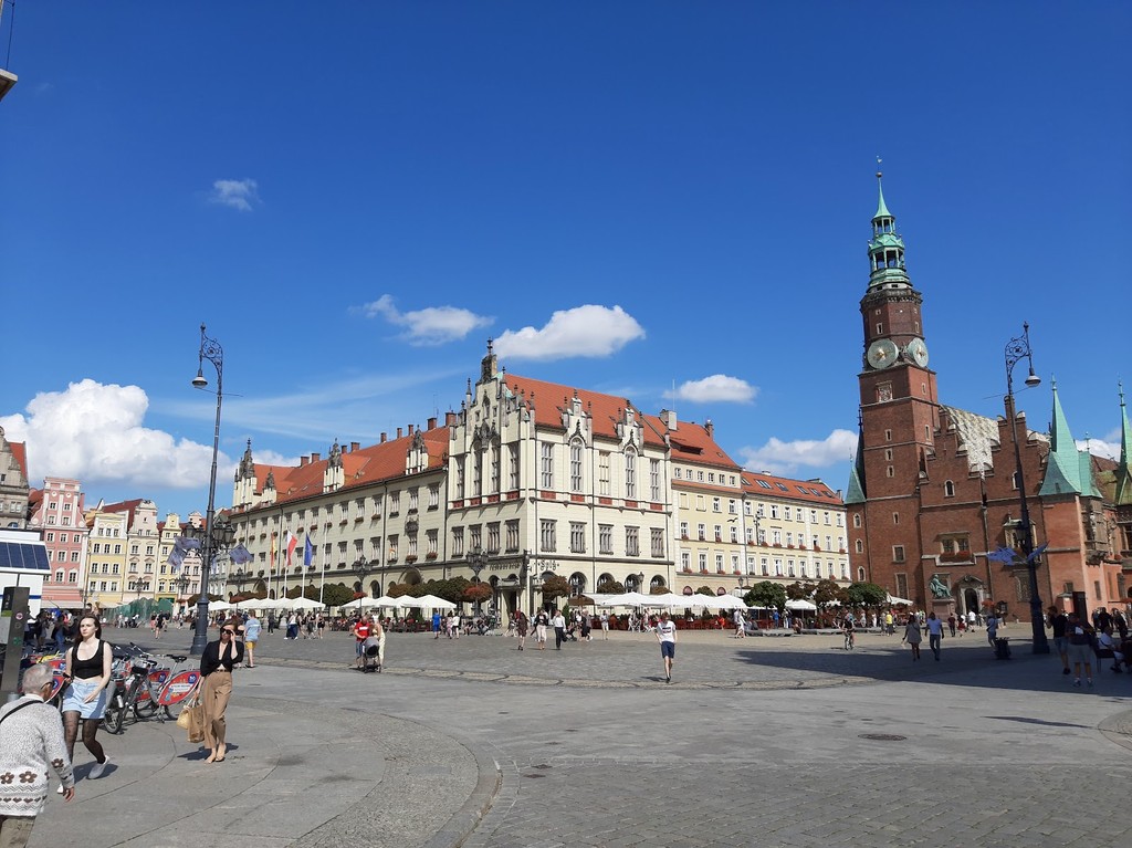 Wrocław Market Square (Rynek) (Source: Google Maps)
