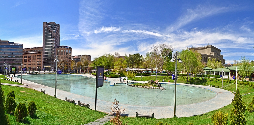 Swan Lake (Source: Google Maps)