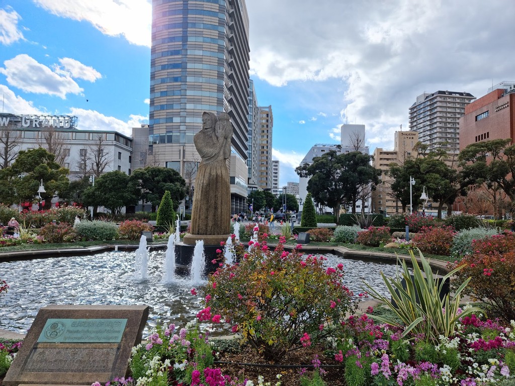 Yamashita Park (Source: Google Maps)