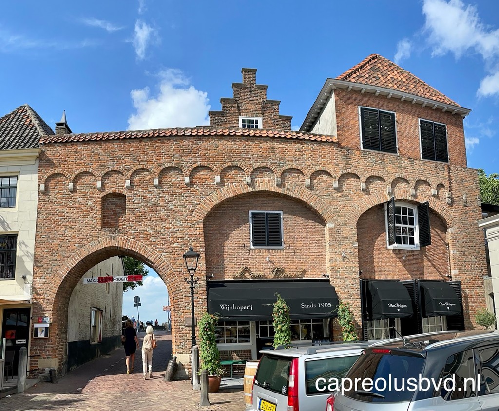 Waterpoort (Water Gate) (Source: Google Maps)
